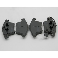 Fékbetét készlet, tárcsafék ELSŐ VW TRANPORTER V 03-, MULTIVAN 03- 7H0698151