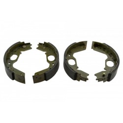 Fékpofakészlet MITSUBISHI PAJERO II -00,PAJERO SPORT 98-08, L400 -05, SPACE GEAR -05 MB618914