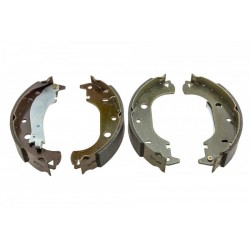 Fékpofakészlet FIAT DOBLO 01- /228,6MM/ 7082149