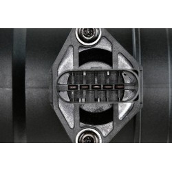 Légmennyiségmérő AUDI A4 2.0 2000-,A6 2.0 2001-,VW PASSAT 2.0 2001- 06B133471AX