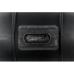 Légmennyiségmérő OPEL ASTRA H 1.7CDTI 2007-,CORSA D 1.7CDTI 2006-,ZAFIRA B 1.7CDTI 2008- 55561301