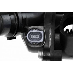 Termosztát, hűtőfolyadék AUDI A4 1.8T, 2.0 QUATTRO 04-08, A6 2.0 01-05, VW PASSAT 2.0 01-05 06B121111K