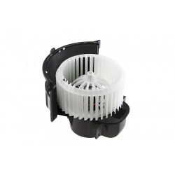 Utastér ventillátor AUDI Q7 06-, 7L0820021