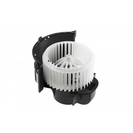Utastér ventillátor AUDI Q7 06-, 7L0820021