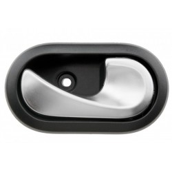 Ajtó fogantyú DACIA DOKKER 2012-,DUSTER 2010-,LODGY 2012-,LOGAN 2010-,SANDERO 2008-/ELSŐ HÁTSÓ-JOBB/ 8200733847