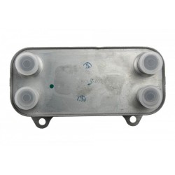 Olajhűtő, motorolaj LAND ROVER FREELANDER 2.5 11.00-10.06 UBC000070