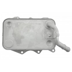 Olajhűtő, motorolaj 4.2 VW TOUAREG 10-18 , AUDI A8 D4 10-17 , AUDI Q7 10-15 , PORSCHE CAYENNE 2012- 057117021P