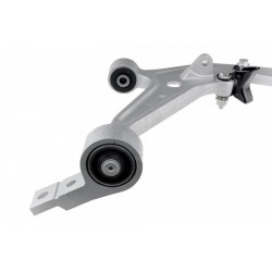 Lengőkar, kerékfelfüggesztés ALSÓ JOBB ELSŐ NISSAN X-TRAIL T30 2001- 545008H310