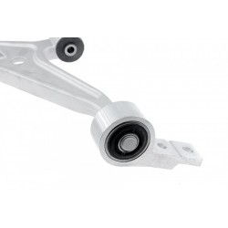 Lengőkar, kerékfelfüggesztés ALSÓ BAL NISSAN X-TRAIL T30 01-06 545018H310