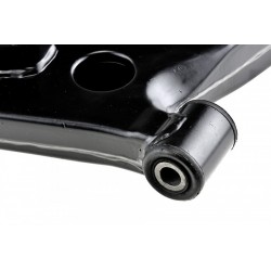 Lengőkar, kerékfelfüggesztés ALSÓ JOBB MITSUBISHI OUTLANDER CU 2003- MR961392