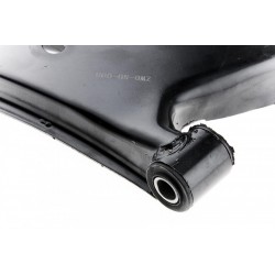 Lengőkar, kerékfelfüggesztés ELSŐ ALSÓ JOBB SUZUKI SWIFT 1989- 4520160B01