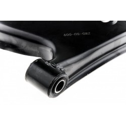 Lengőkar, kerékfelfüggesztés ELSŐ ALSÓ BAL SUZUKI SWIFT -2001 4520260B01