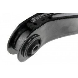 Lengőkar, kerékfelfüggesztés ELSŐ JOBB DODGE RAM 1500 09- K620174