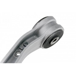 Lengőkar, kerékfelfüggesztés ELSŐ AUDI Q7 06-, VW TOUAREG 02- 7L0407021