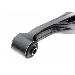 Lengőkar, kerékfelfüggesztés JOBB ALSÓ SUZUKI GRAND VITARA 1998-2006 4520165D00