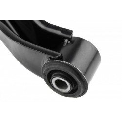 Lengőkar, kerékfelfüggesztés ELSŐ NISSAN KING CAB 98-, NP300 08- / JOBB/ 54524VK385