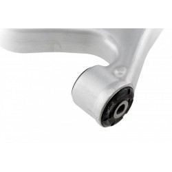 Lengőkar, kerékfelfüggesztés ELSŐ AUDI Q7 06- /ALSÓ JOBB/ 7L8407152E