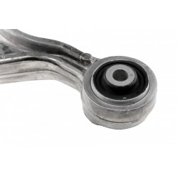 Lengőkar, kerékfelfüggesztés ELSŐ VOLVO V70 00-, S60 00- /ALSÓ BAL/ 30635229