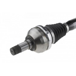 Hajtótengely MERCEDES W176 A180CDI 15-, W242/W246 B180CDI 15-, GLA180/GLA200/GLA250 W156 13- /ATM,ELSŐ,BAL/ A2463302701