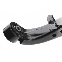 Lengőkar, kerékfelfüggesztés HÁTSÓ NISSAN QASHQAI 07- / BAL/ 55502-JG000