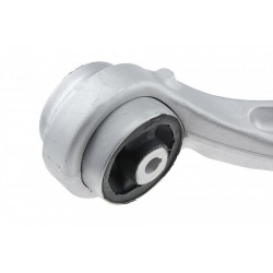 Lengőkar, kerékfelfüggesztés ELSŐ AUDI A4 15-, /ALSÓ HÁTSÓ JOBB/ 8W0407694B