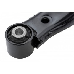 Lengőkar, kerékfelfüggesztés HÁTSÓ NISSAN JUKE 4X4 10- / BAL/ 55121-EN10A