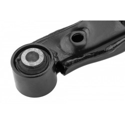 Lengőkar, kerékfelfüggesztés HÁTSÓ NISSAN JUKE 4X4 10- / JOBB/ 55120-EN100