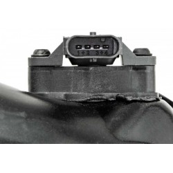 Töltőlevegő cső 3.0 BMW 5 F07 GRAN TURISMO 08-17 , BMW 5 F10/F11 09-17 , BMW 6 F12/F13 09-15 , BMW 7 F01/F02 11-15 , BMW X5 E70