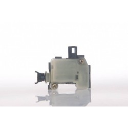 CSOMAGTÉRFEDÉL ZÁR VW POLO GOLF IV 3B0959781C 3B5827061B