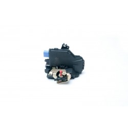 ZÁR BAL HÁTSÓ AUDI A8 4E0839015 4E0839015