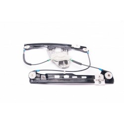 SZÉLVÉDŐ EMELŐ BAL ELSŐ MERCEDES C W203 2037201546