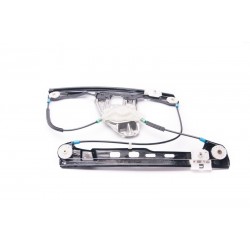 SZÉLVÉDŐ EMELŐ BAL ELSŐ MERCEDES C W203 2037201546