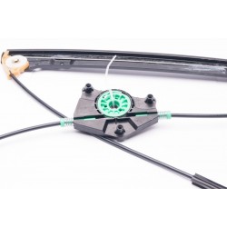 SZÉLVÉDŐ EMELŐ JOBB ELSŐ FIAT STILO 5D 46831654