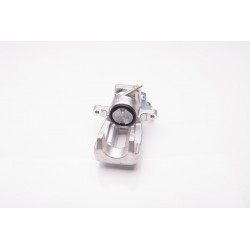 JOBB HÁTSÓ FÉKNYEREG AUDI A6 (C5) PASSAT B5 4MOTION 4B0615424