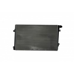 RADIÁTOR OCTAVIA II SUPERB 648*418MM 1K0121251AK