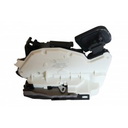 AJTÓZÁR OCTAVIA III HÁTUL BALRA 5E0839015A