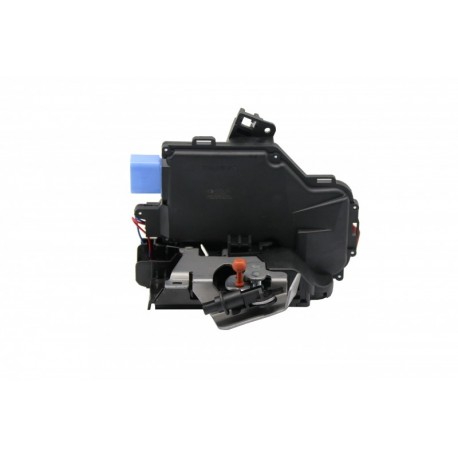 BAL HÁTSÓ AJTÓZÁR AUDI A4 01-05 8E0839015C