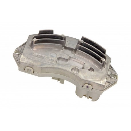 VENTILÁTOR VEZÉRLŐEGYSÉG BMW E81 87 90 70 84 05- 64116927090