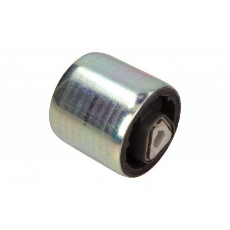 WAH. VW ELÜLSŐ E81 87 90 91 05- 31126763719