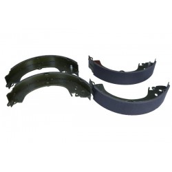 MITSUBISHI SPACE FÉKPOFÁK MB228110