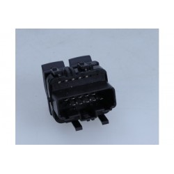 SZÉLVÉDŐ EMELŐ KAPCSOLÓ RENAULT TRAFIC II/ VIVARO 8200057319