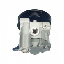 Szervokormányszivattyú MERCEDES-BENZ C-osztály (W204, C204, S204), E-osztály (C207, A207) A0064663901