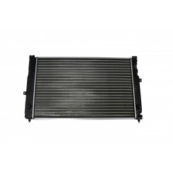 KIVÁLÓ 1.8-2.8 630*398MM RADIÁTOR 8D0121251BC