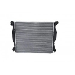 VÍZHŰTŐ AUDI A4 01-09 A6 02-05 3.0 BENZIN 8E0121251C