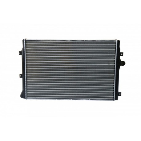 RADIÁTOR VW BOGÁR JETTA PASSAT 5C0121251L