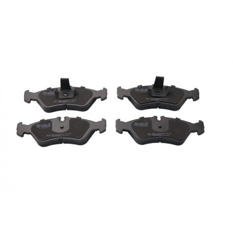 ELSŐ FÉKBETÉTEK VW LT 97-07 2D0698151