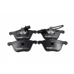 ELSŐ FÉKBETÉTEK VW T4 99-04 SHA 01-10 SEAT ALHAMBRA 01-10 (KERÉKTÁRCSA 16")" 7M3698151A