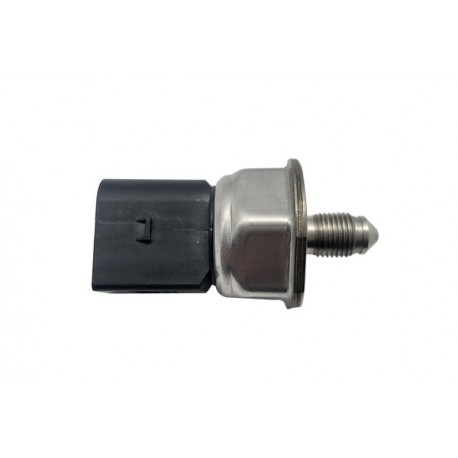 ÜZEMANYAGNYOMÁS-ÉRZÉKELŐ FABIA III OCTAVIA III RAPID YETI VW AUDI SEAT 06K906051A