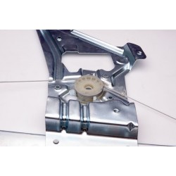 SZÉLVÉDŐ EMELŐ MERCEDES SPRINTER 06- JOBB ELSŐ 2E0837402