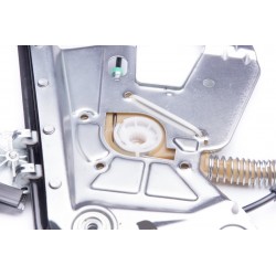 SZÉLVÉDŐ EMELŐ JOBB ELSŐ BMW 5 E39 97- 51338252394